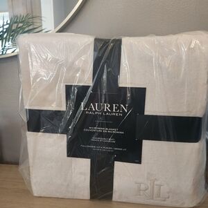 NWT Ralph Lauren Micromink Plush American Beauty Cream blanket RL